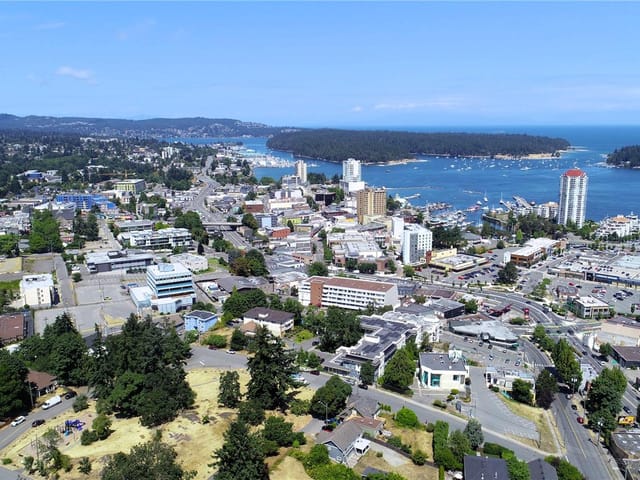 Apartment for sale in Nanaimo, 402 650 Prideaux St, 1038909 | Realtylink.org
