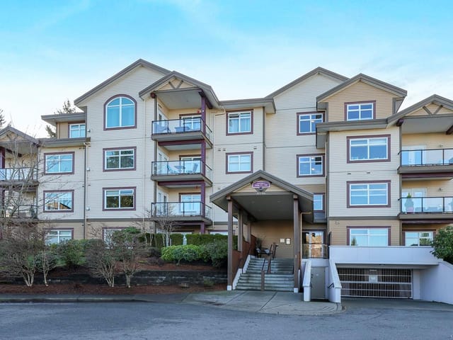 Apartment for sale in Courtenay, 117 3666 Royal Vista Way, 1039096 | Realtylink.org
