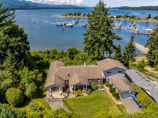 House for sale in Bowser, 200 Crome Point Rd, 1039183 | Realtylink.org