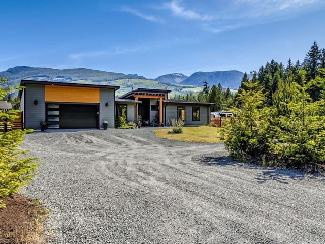 House for sale in Qualicum Beach, 3770 Tralee Rd, 1039228 | Realtylink.org