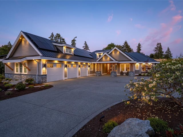 House for sale in Lantzville, 7399 Sunbury Rd, 1039335 | Realtylink.org