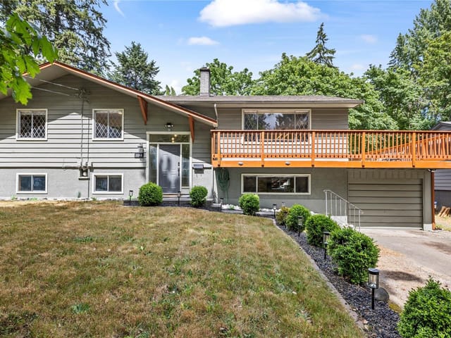 House for sale in Nanaimo, 3348 Departure Bay Rd, 1039472 | Realtylink.org