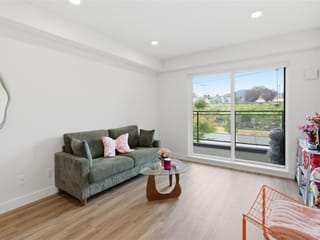 Apartment for sale in Nanaimo, 202 135 Haliburton St, 1039584 | Realtylink.org