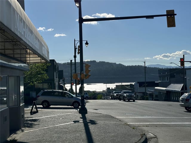 Commercial property for lease in Port Alberni, 4988 Argyle St, 1039650 | Realtylink.org
