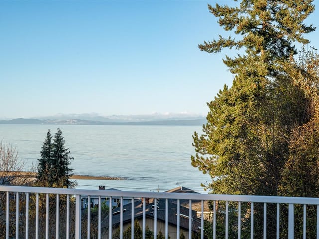 House for sale in Qualicum Beach, 350 Garrett Rd, 1039690 | Realtylink.org