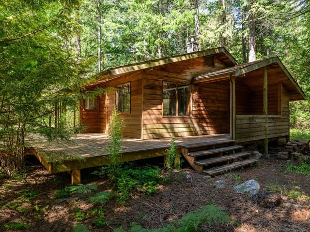 House for sale in Hornby Island, 6535 St Johns Point Rd, 1039728 | Realtylink.org