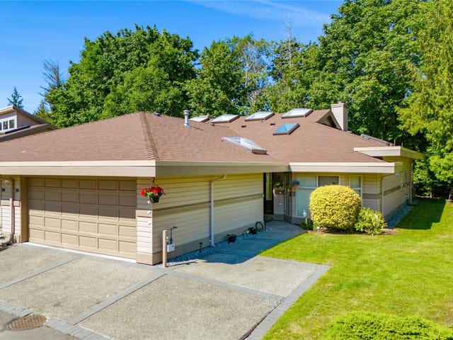 Townhouse for sale in Parksville, 902 Lakes Blvd, 1040021 | Realtylink.org