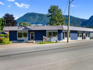 Retail for lease in Lake Cowichan, 78 South Shore Rd, 1040028 | Realtylink.org