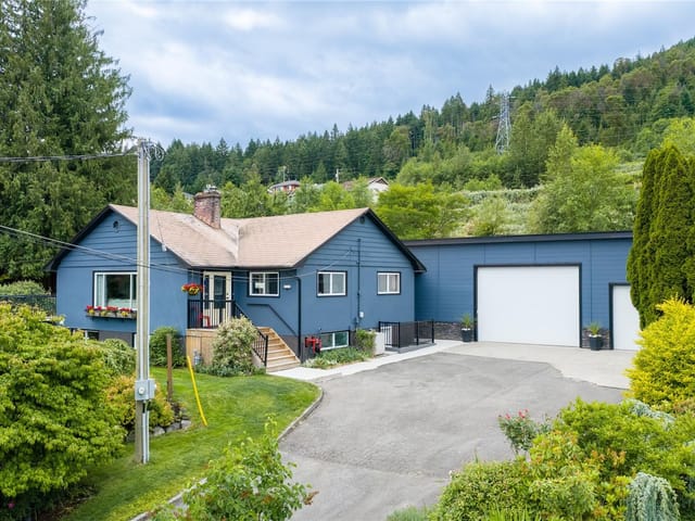 House for sale in Ladysmith, 446 Davis Rd, 1040111 | Realtylink.org
