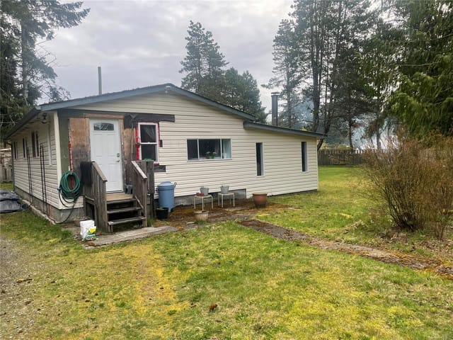 House for sale in Qualicum Beach, 247 Huson Rd, 1040165 | Realtylink.org