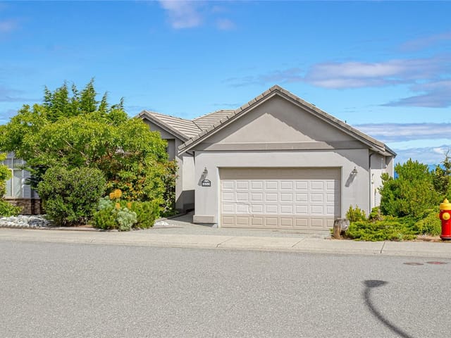 House for sale in Nanaimo, 6486 Peregrine Rd, 1040277 | Realtylink.org