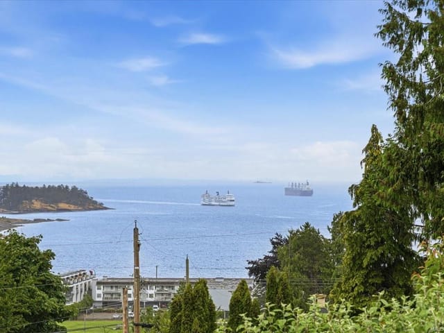 House for sale in Nanaimo, 2820 Cosgrove Cres, 1040319 | Realtylink.org