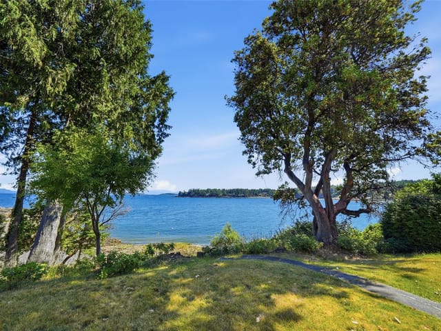 House for sale in Nanoose Bay, 1518 Haida Way, 1040391 | Realtylink.org