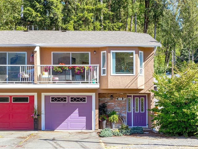 1/2 Duplex for sale in Lake Cowichan, 231 North Shore Rd, 1040445 | Realtylink.org