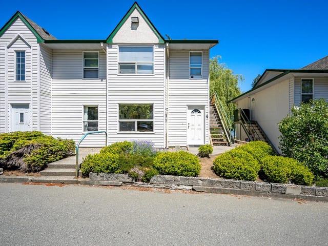 Apartment for sale in Courtenay, 4 1535 Dingwall Rd, 1040450 | Realtylink.org