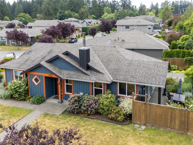 House for sale in Cowichan Bay, 1536 Regatta Pl, 1040476 | Realtylink.org