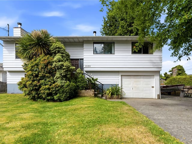 House for sale in Ucluelet, 1550 Larch Rd, 1040641 | Realtylink.org