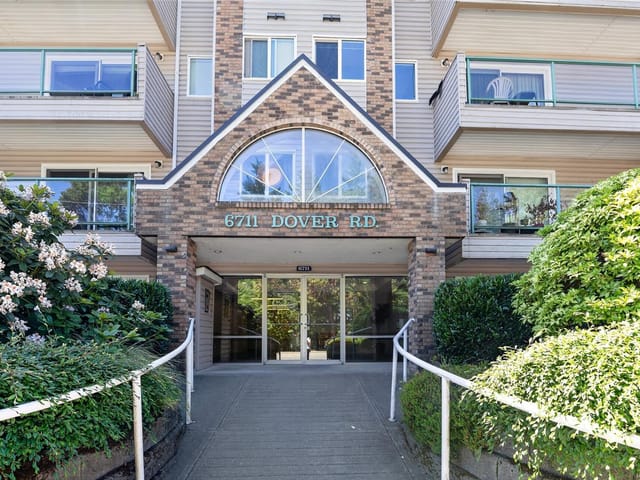 Apartment for sale in Nanaimo, 127 6711 Dover Rd, 1040741 | Realtylink.org