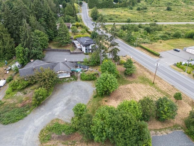 Commercial property for sale in Lantzville, 7143 Caillet Rd, 1040813 | Realtylink.org