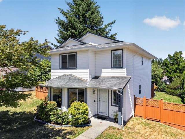 House for sale in Comox, 1230 Beckton Dr, 1040903 | Realtylink.org