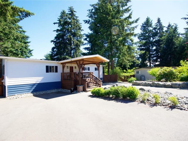House for sale in Nanoose Bay, 2424 Armstrong Cres, 1040937 | Realtylink.org