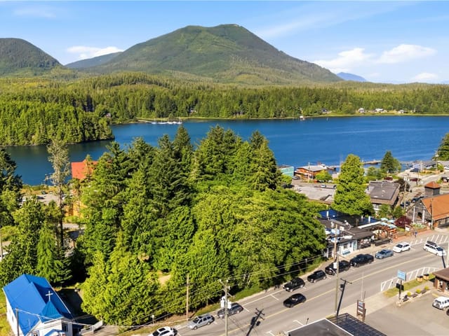 Commercial property for sale in Ucluelet, 1639 Peninsula Rd, 1040972 | Realtylink.org