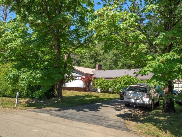 House for sale in Black Creek, 7602 Island N Hwy, 1041136 | Realtylink.org