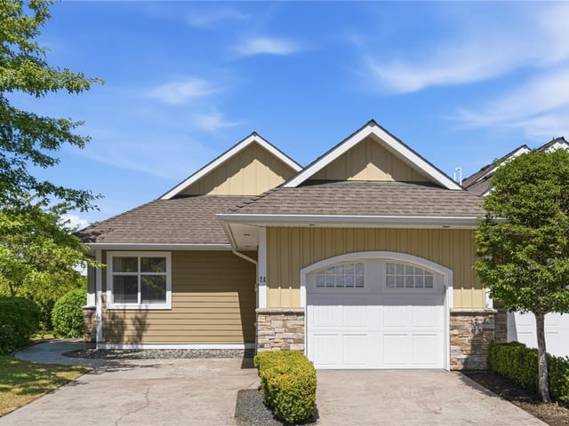 Townhouse for sale in Parksville, 24 447 Pym N St, 1041367 | Realtylink.org