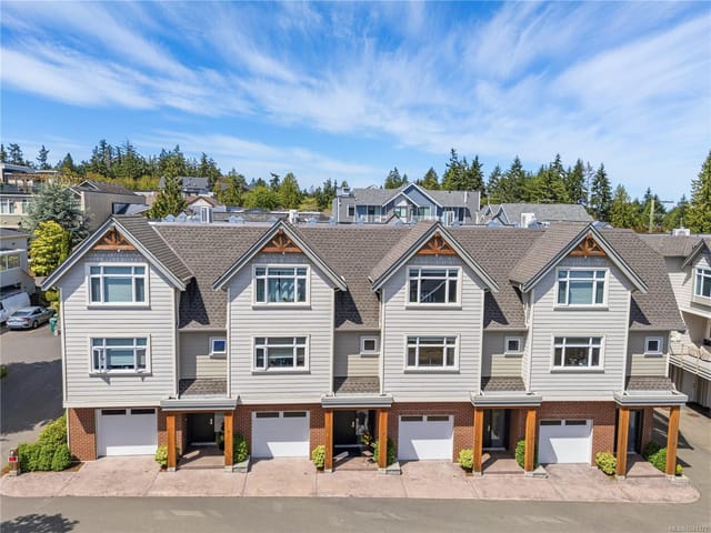 Townhouse for sale in Qualicum Beach, 6 180 First W Ave, 1041377 | Realtylink.org