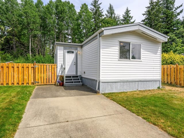 Manufactured Home for sale in Comox, 2140 Stadacona Dr, 1041589 | Realtylink.org