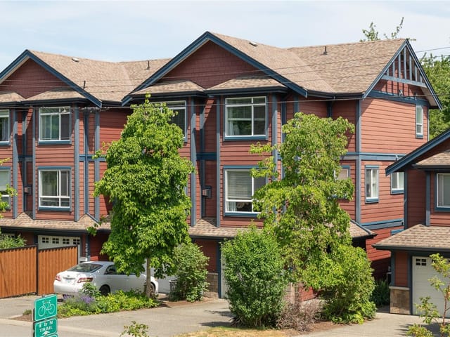 Townhouse for sale in Nanaimo, 254 Caledonia Ave, 1041686 | Realtylink.org