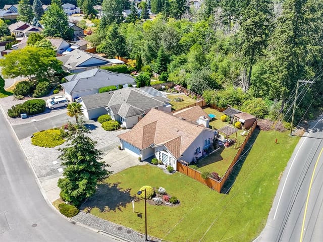 House for sale in French Creek, 1088 Tara Cres, 1041751 | Realtylink.org