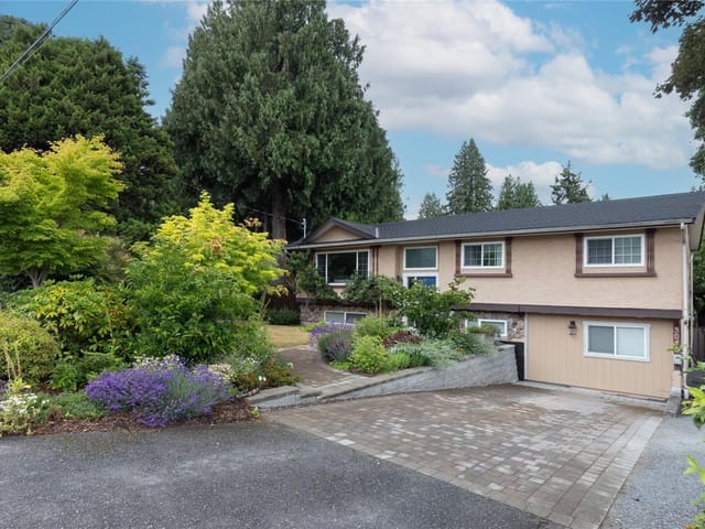 House for sale in Nanaimo, 3040 Bay St, 1041805 | Realtylink.org