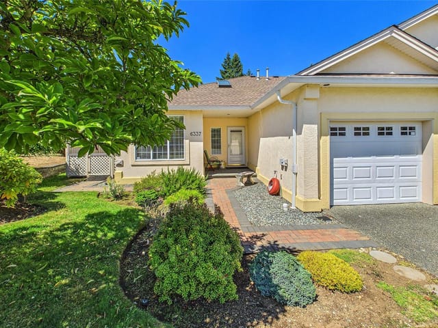Townhouse for sale in Nanaimo, 6337 Redonda Pl, 1041875 | Realtylink.org