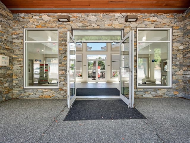 Apartment for sale in Nanaimo, 308 4960 Songbird Pl, 1042092 | Realtylink.org