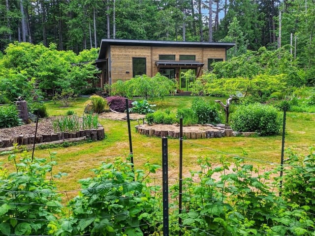 House for sale in Gabriola Island, 220 Sea Meadow Dr, 1042388 | Realtylink.org