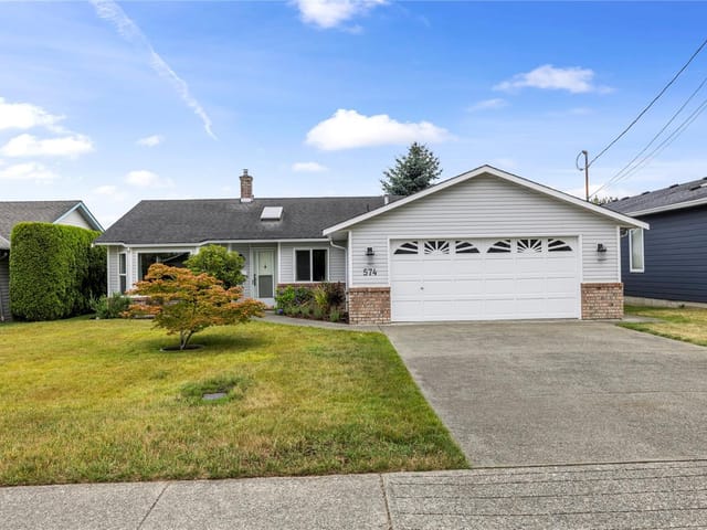 House for sale in Parksville, 574 Hirst Ave, 1042451 | Realtylink.org