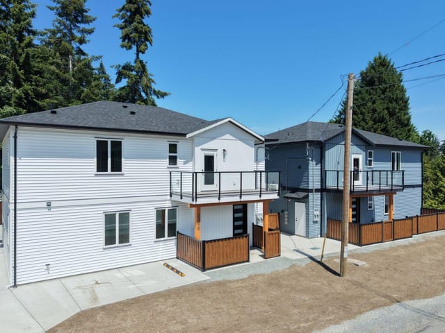 1/2 Duplex for sale in Nanaimo, 100 2190 Jingle Pot Rd, 1042460 | Realtylink.org