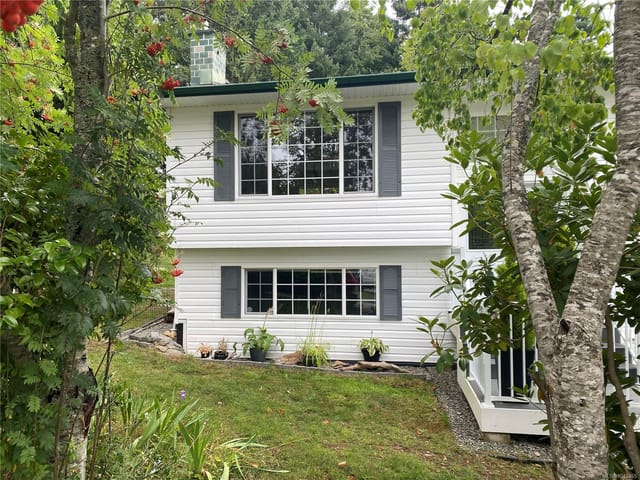 House for sale in Comox, 1709 Mahtmof Pl, 1042465 | Realtylink.org