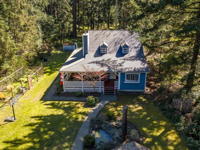 House for sale in Comox, 745 Lazo Rd, 1042468 | Realtylink.org