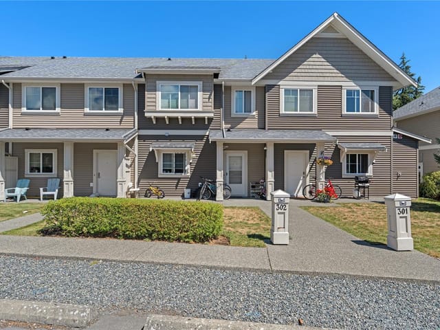 Townhouse for sale in Nanaimo, 302 1675 Crescent View Dr, 1042664 | Realtylink.org