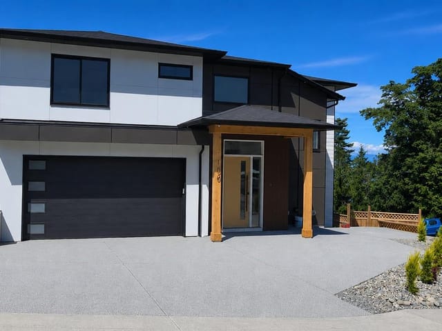 House for sale in Nanaimo, 100 Royal Pacific Way, 1042930 | Realtylink.org