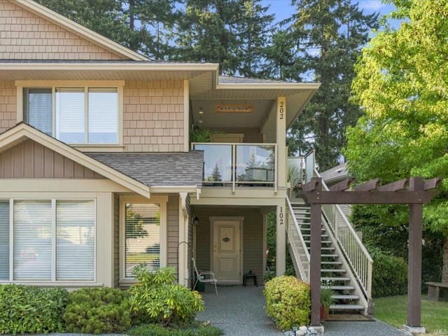 Townhouse for sale in Nanaimo, 202 4442 Hedgestone Pl, 1042977 | Realtylink.org
