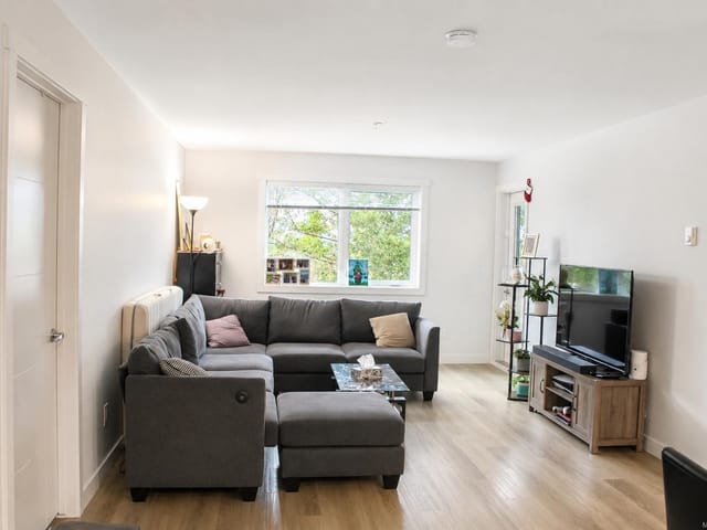 Apartment for sale in Nanaimo, 207 4810 Cedar Ridge Pl, 1043088 | Realtylink.org
