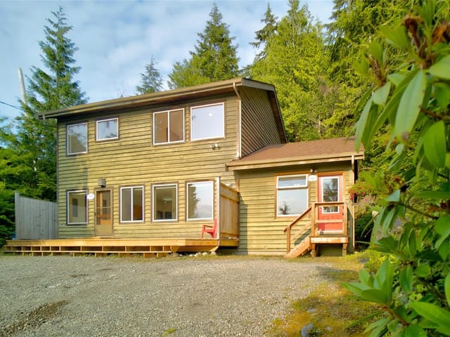 House for sale in Tofino, 300 Fourth St, 1043096 | Realtylink.org