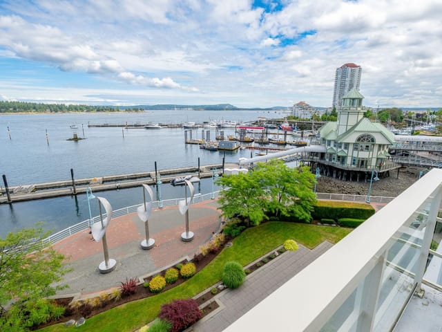 Apartment for sale in Nanaimo, 103 38 Front St, 1043307 | Realtylink.org