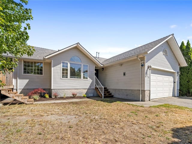 House for sale in Nanaimo, 1730 Jingle Pot Rd, 1043356 | Realtylink.org