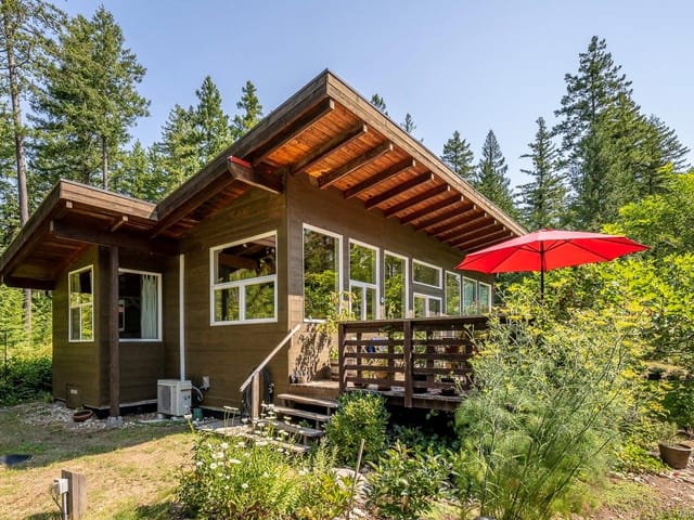 House for sale in Cortes Island, 927 Siskin Ln, 1043646 | Realtylink.org