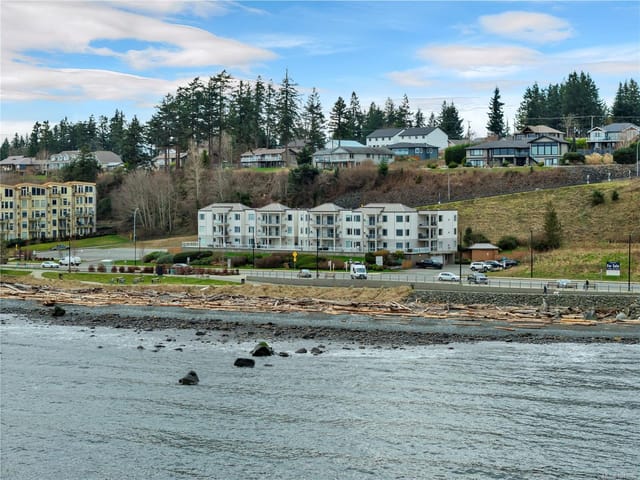 Apartment for sale in Campbell River, 308 1350 Island S Hwy, 1043689 | Realtylink.org