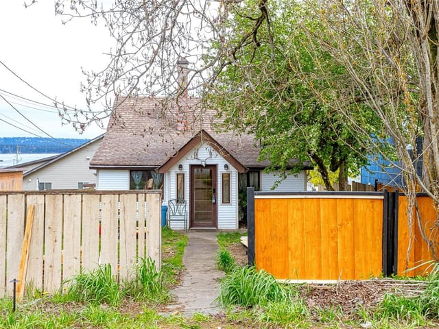 House for sale in Nanaimo, 451 Irwin St, 1043710 | Realtylink.org